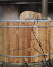 Load image into Gallery viewer, ALUMINUM HOT TUB - ROUGH CEDAR FINISH