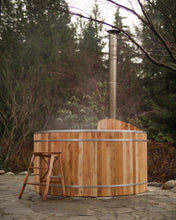 Load image into Gallery viewer, ALUMINUM HOT TUB - ROUGH CEDAR FINISH
