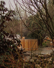 Load image into Gallery viewer, ALUMINUM HOT TUB - ROUGH CEDAR FINISH